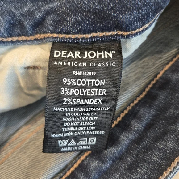 Dear John Jean Shorts Size 31 - Picture 5 of 10